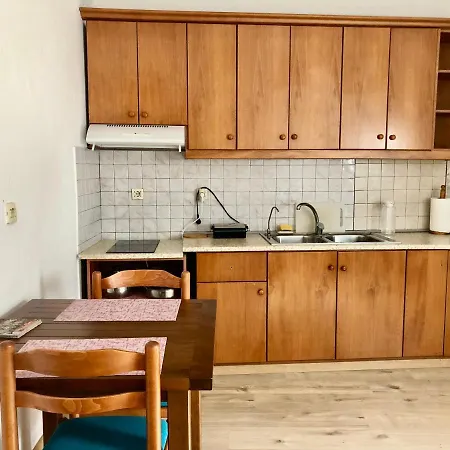 Lägenhet Nona'S Apartment